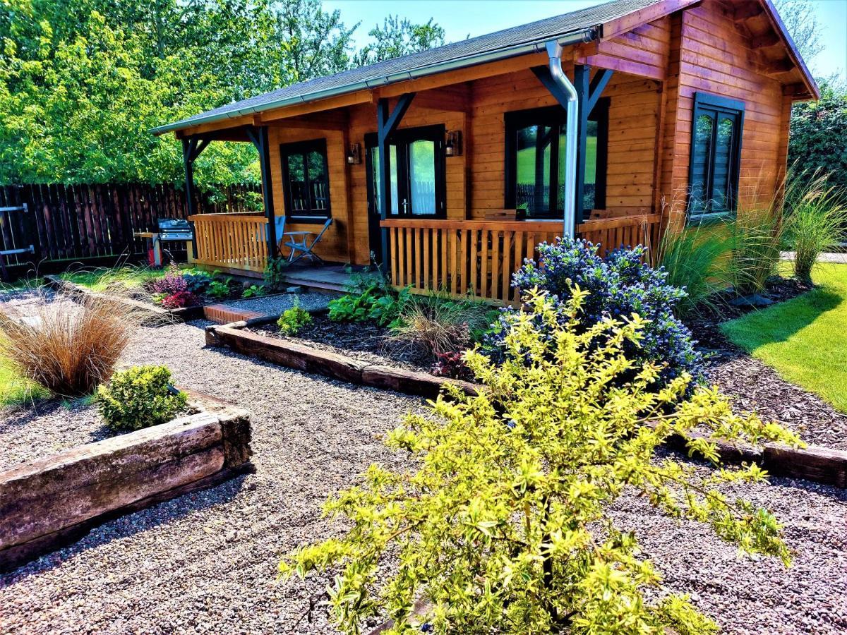 The Malvern Hills, Courtyard Cabins,tom