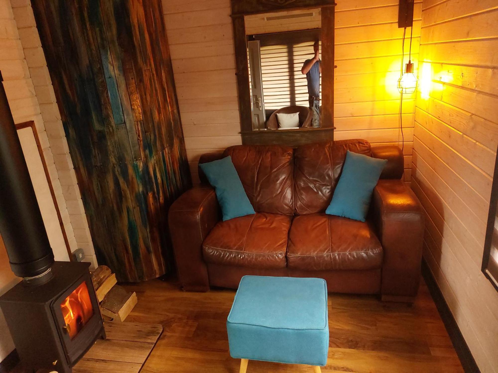 The Malvern Hills, Courtyard Cabins,tom * Great Malvern